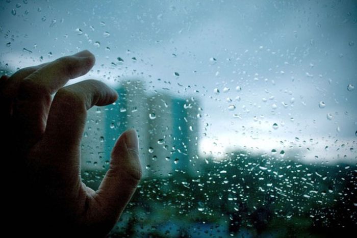 Nắng mấy rồi cũng có mưa, thương mấy rồi cũng phải buông